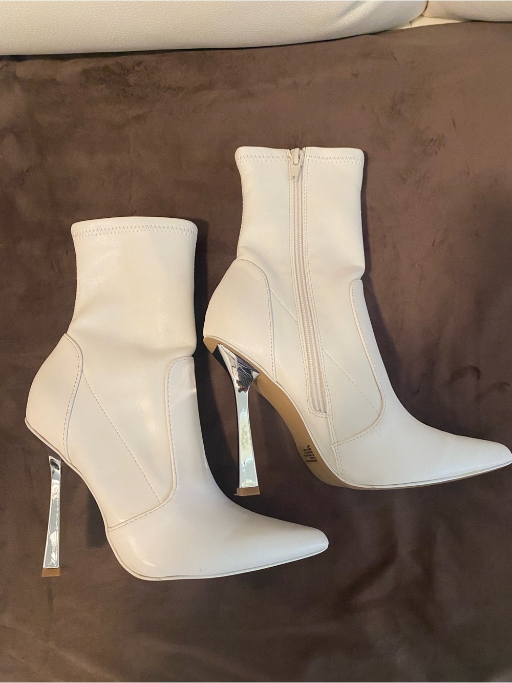 Steve Madden White Pointed Stiletto Ankle Boots Slim Metallic stiletto Heels